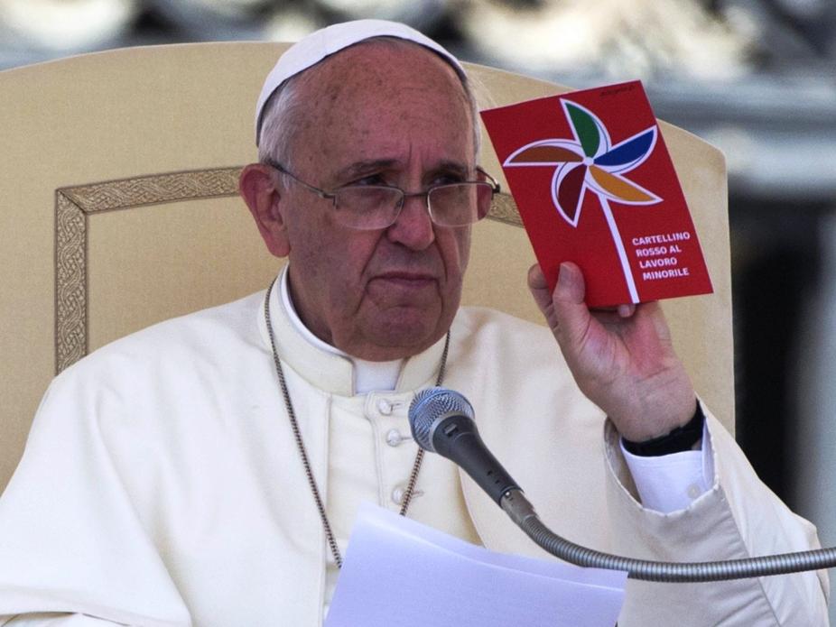 Papa Francisco na Praça de São Pedro (Lusa)