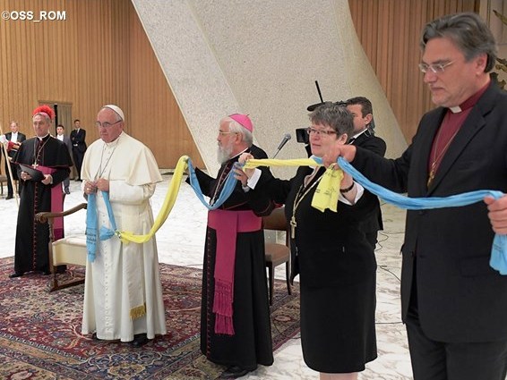 Encontro do Papa com peregrinos luteranos no Vaticano. Foto: Osservatore Romano