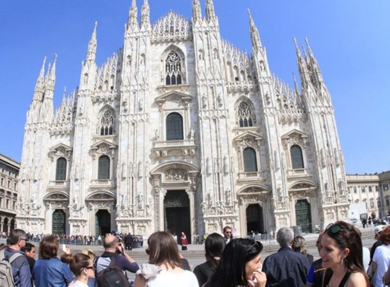 Itália: Papa vai visitar as dioceses de Milão e Génova em 2017 - Agência Ecclesia