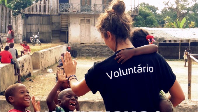 Resultado de imagem para voluntariado em áfrica