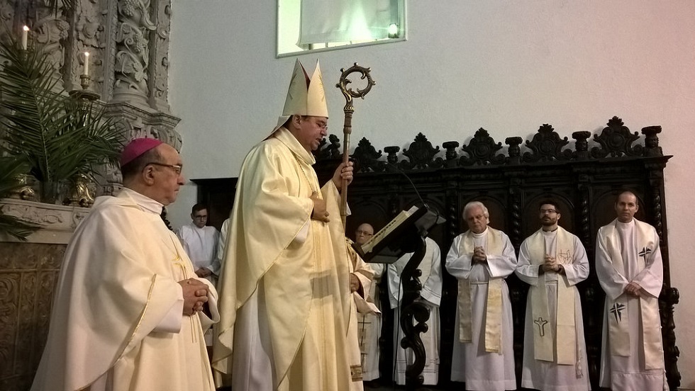 Homilia de D. João Lavrador, bispo de Angra, na Vigília Pascal