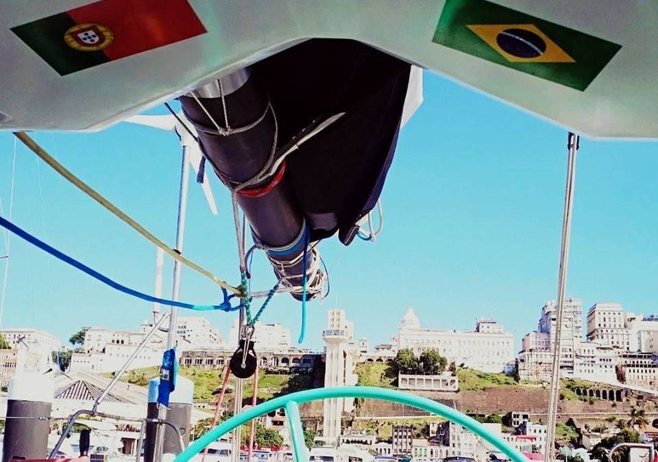 Centenário: Velejador Ricardo Diniz e imagem de Nossa Senhora de Fátima chegaram ao Brasil