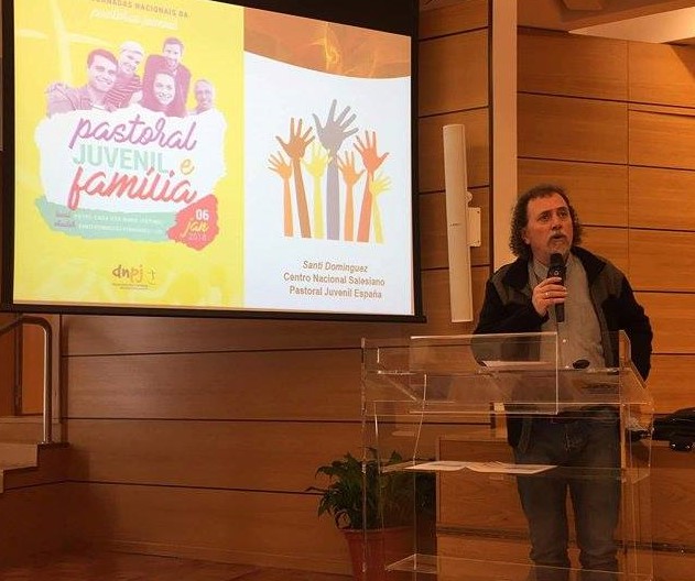 Pastoral Juvenil: «Jovens pedem coerência à Igreja» – padre Santi Dominguez