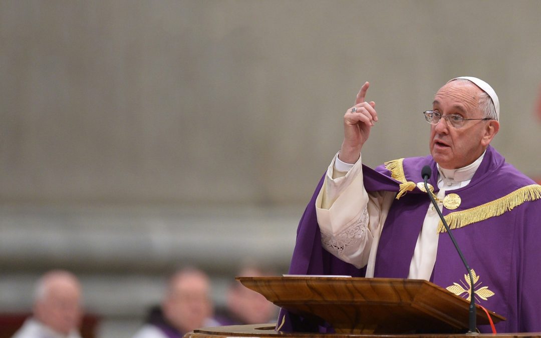 Igreja: Papa apresenta apego ao dinheiro como «raiz de todos os males»