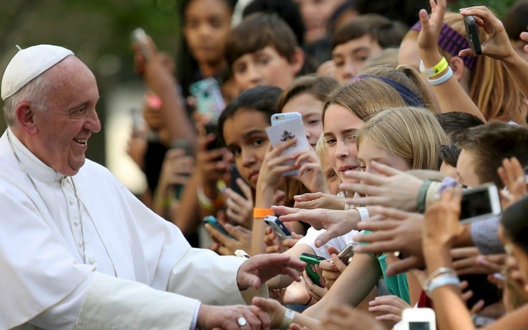 Vaticano: Sínodo dos bispos sobre os jovens vai contar com 408 participantes
