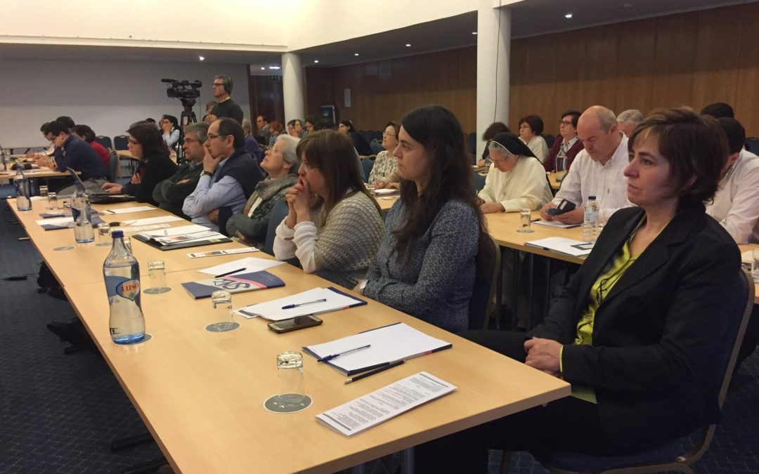 Educação Cristã: Igreja prepara novo plano de formação para catequistas em Portugal (c/vídeo)