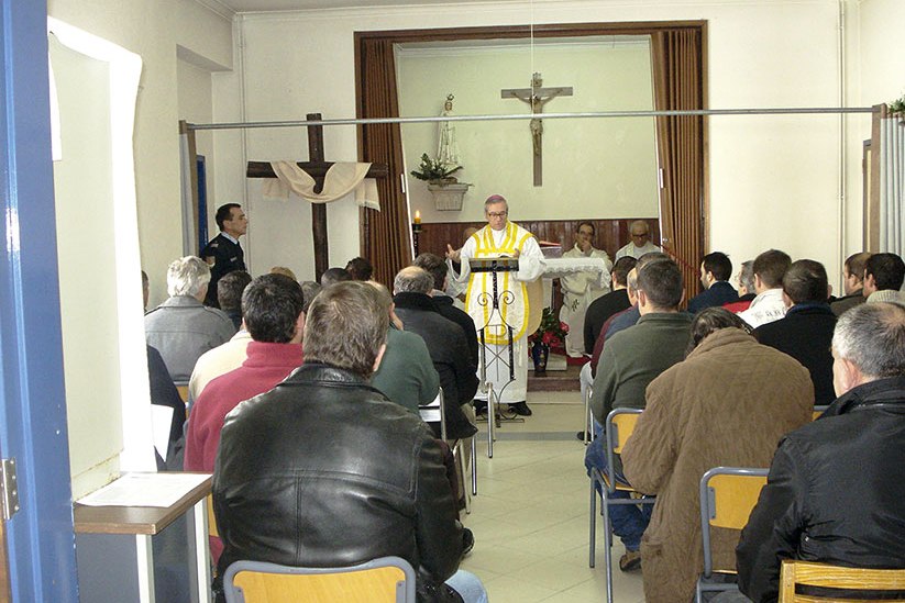 Lamego: Grupo de reclusos recebeu visita de D. António Couto