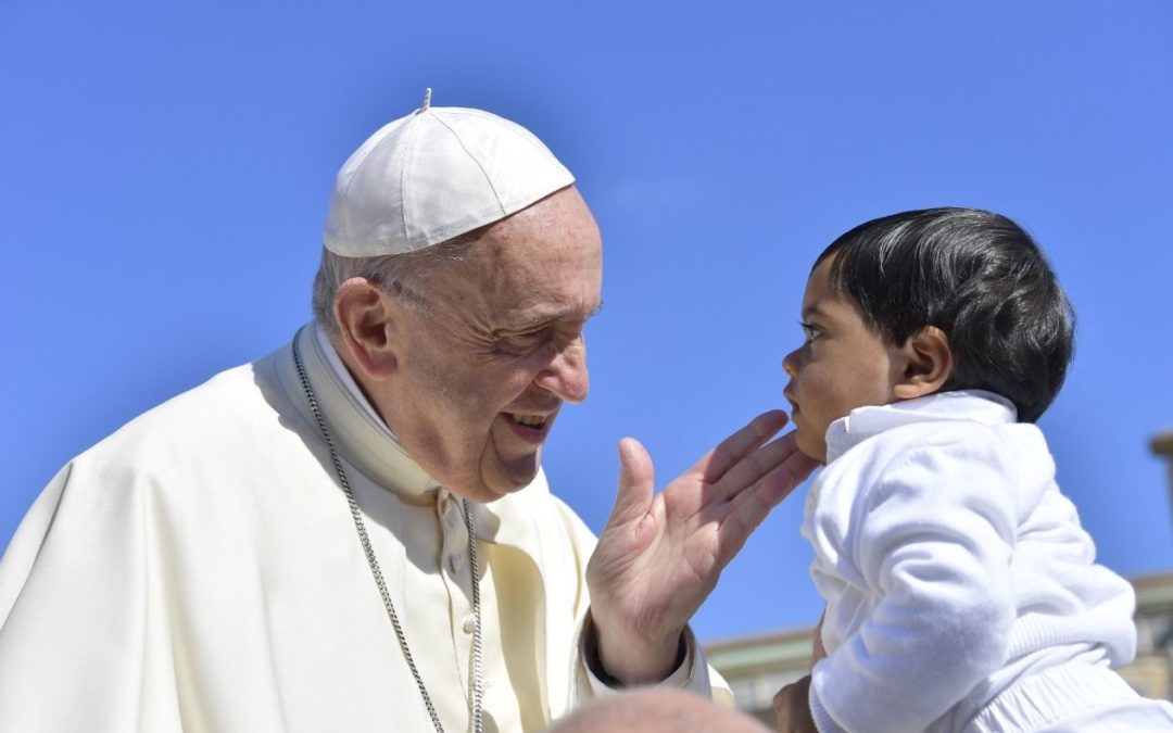 Vaticano: Papa diz que «educação cristã é um direito das crianças» (c/vídeo)