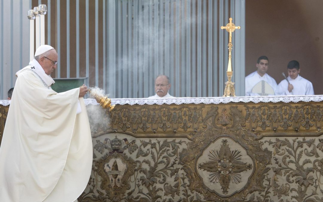 Itália: Papa visita região dominada pela Mafia e deixa mensagem contra «omertà» e ilegalidade