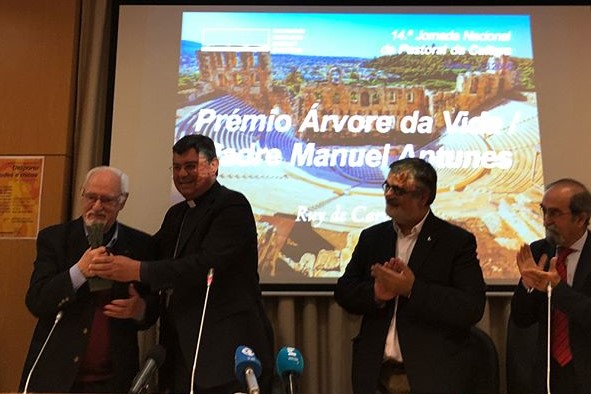Cultura: Igreja distinguiu Ruy de Carvalho por testemunho humanista e cristão (C/vídeo)