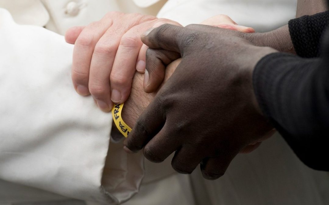 Vaticano: Papa deseja «renovada fraternidade com os migrantes e os refugiados»