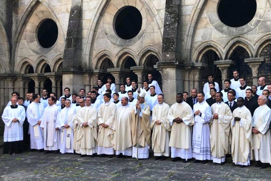 Porto: Bispo desafia novos padres a estar perto do «seu povo»