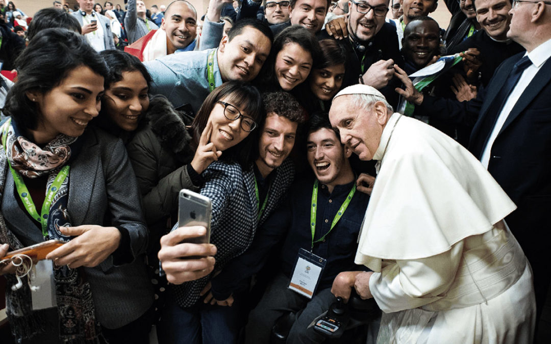 Os jovens, o discernimento vocacional e as comunidades católicas, com padre Filipe Diniz – Emissão 03-07-2018
