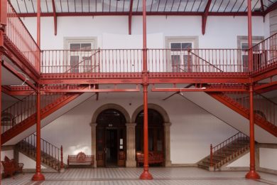 Porto: Inauguração de exposição e árvore de Natal no MMIPO